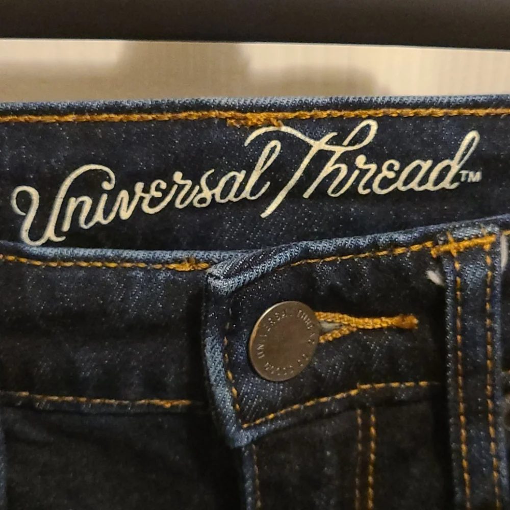 Universal Thread High Rise Kick Boot Crop Jeans - Picture 2 of 7